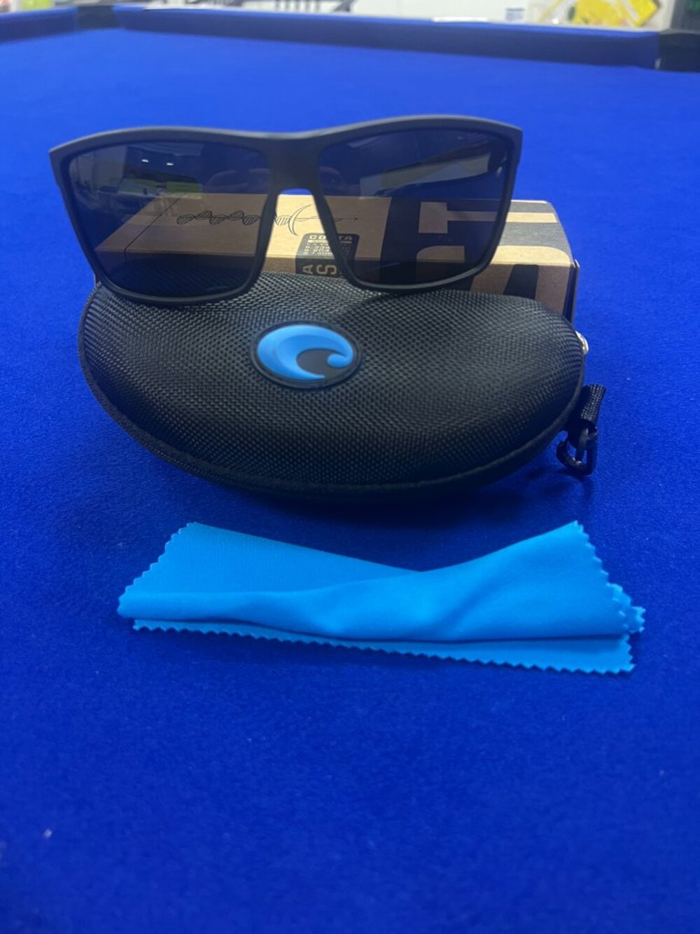 Costa Del Mar Men's Rectangular Sunglasses 580P black frame - Picture 3 of 3